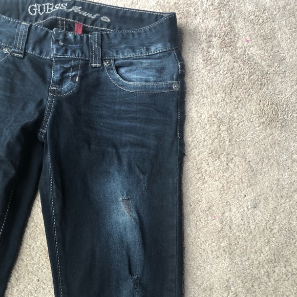 GUESS Skinny Jeans - Picture 3 of 7